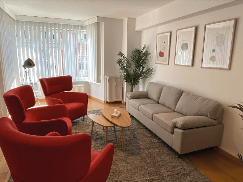 Office 2 office for rent Ixelles Avenue Louise 1